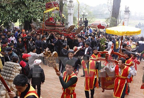 Eröffnung des Festes des Bergheiligen Tan Vien