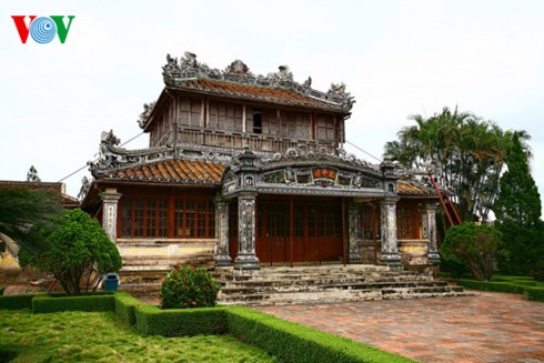 Literatur zur königlichen Architektur in Hue