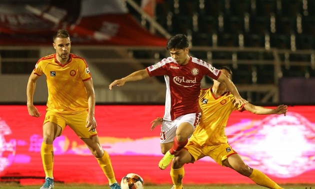 Die Profifußballliga Vietnams (V-League) wird fortgesetzt