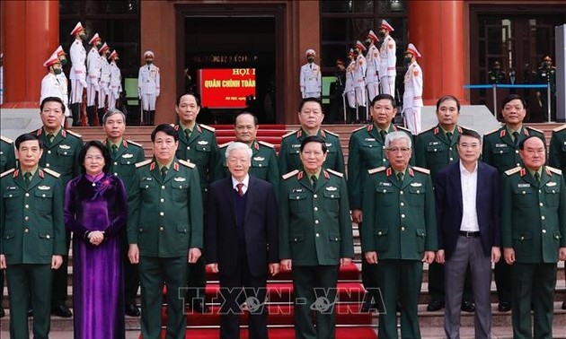 KPV-Generalsekretär Nguyen Phu Trong leitet Konferenz der zentralen Militärkommission 