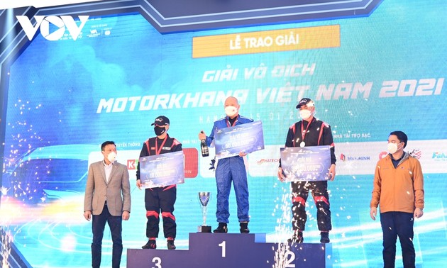 Renner Nguyen Ngoc Trung gewinnt Championtitel der Motorkhana-Meisterschaft 2021