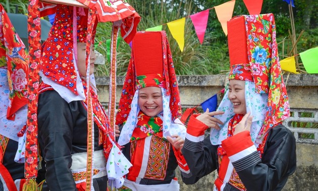 Besondere Märkte in gebirgiger Region des Kreises Binh Lieu in Quang Ninh