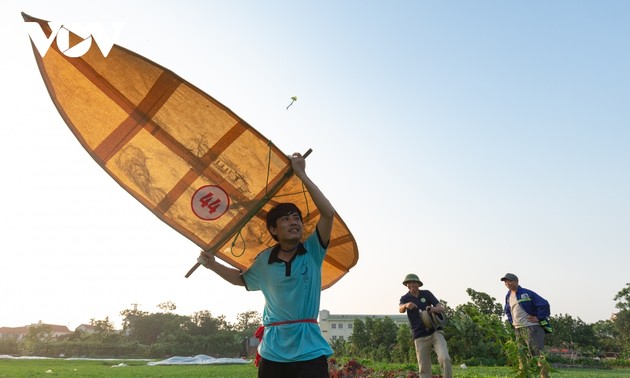 Drachenfest im Dorf Ba Duong Noi in Hanoi