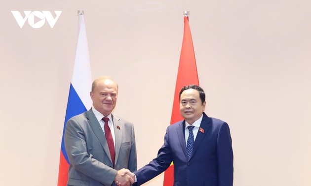 Parlamentspräsident Tran Thanh Man trifft Russlands Präsident Wladimir Putin