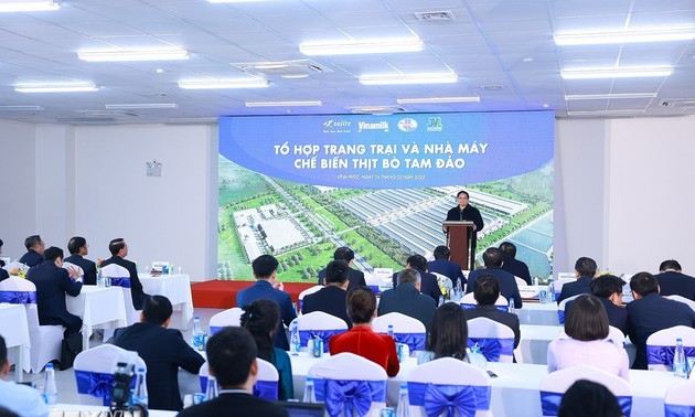 Der Premierminister überprüft Hauptprojekte der Provinz Vinh Phuc