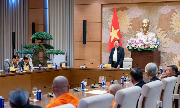 Parlamentspräsident Tran Thanh Man trifft Abgeordnete der Provinz Soc Trang