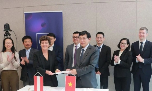 Vietnam und Österreich verstärken Zusammenarbeit in Hochtechnologie, Innovation und digitale Transformation
