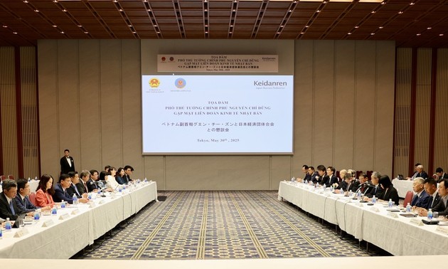 Treffen mit Verband der japanischen Wirtschaftsorganisationen 