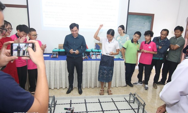 Vietnam und Laos verstärken Kooperation in STEM-Bildung