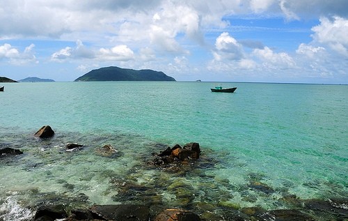 Con Dao island named Asia’s paradise sea