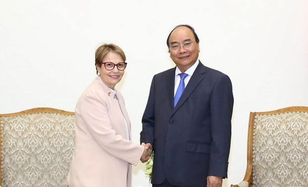 PM proposes negotiations on Vietnam-Mercosur trade agreement