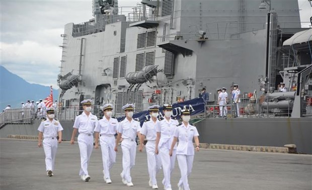 Japan’s training ships visit Da Nang city