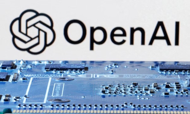 OpenAI unveils cheaper small AI model GPT-4o mini