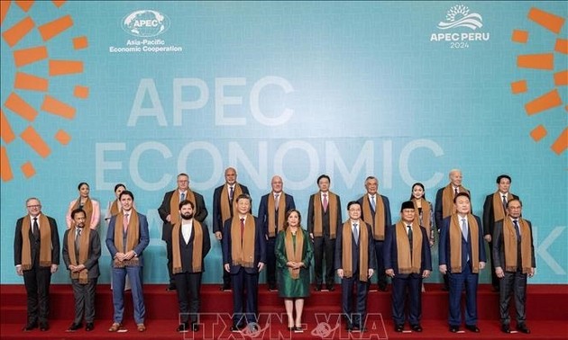 State President meets leaders of economies at APEC Leaders’ Week