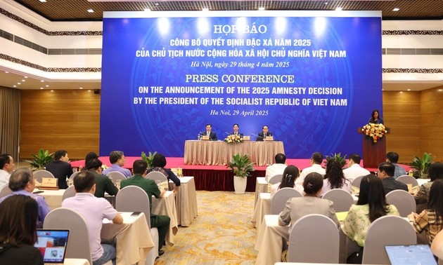 Amnesty granted to 8,000 inmates