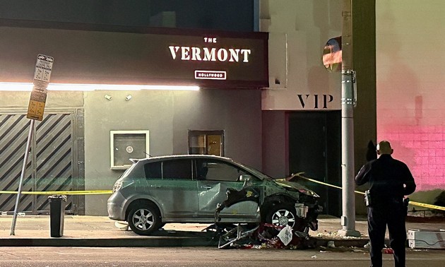 At least 30 injured when car hits crowd outside Los Angeles club, fire department says