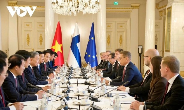 Vietnam, Finland upgrade ties to strategic partnership