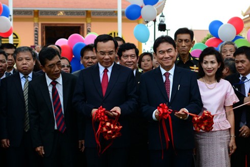 เปิดอนุสรณ์สถานประธานโฮจิมินห์ที่จังหวัดนครพนม