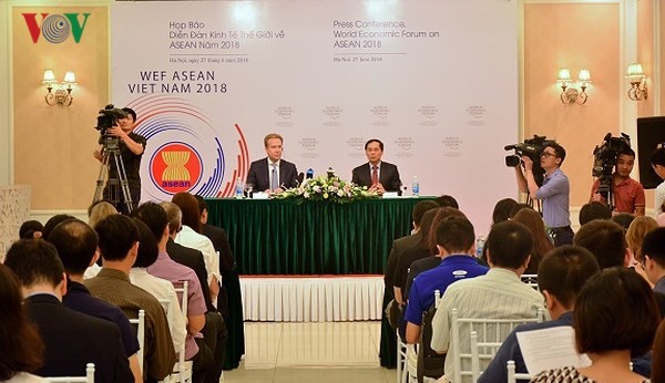 ข่าวเกี่ยวกับฟอรั่มเศรษฐกิจโลก WEF ASEAN 