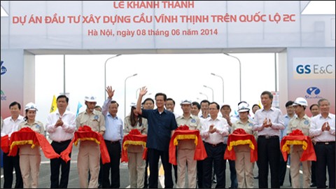 Vietnam’s longest bridge open to traffic