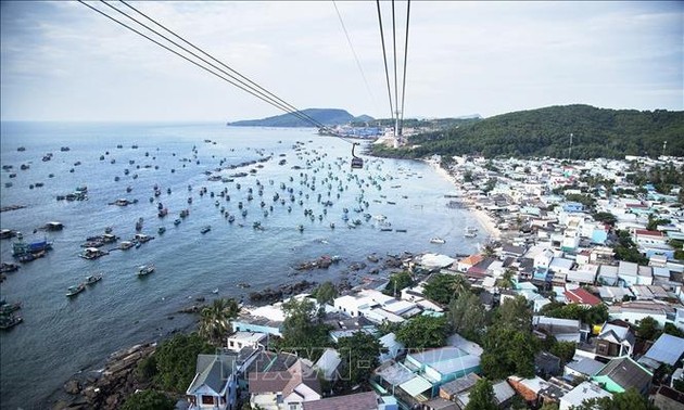 富国岛敞开大门接待游客