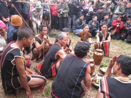 Frühling in Vietnam-Festival der verschiedenen vietnamesischen Volksgruppen