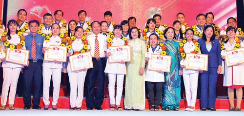 Verleihung von Pham Ngoc Thach-Preisen in Ho Chi Minh Stadt