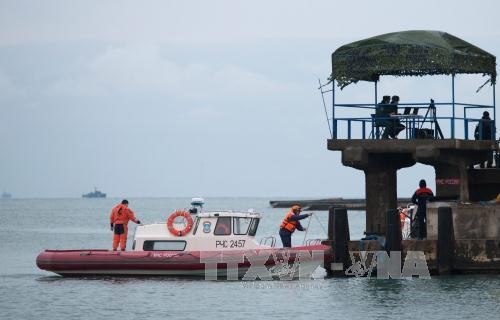 Russland birgt Wrackteile des verunglückten Flugzeugs 