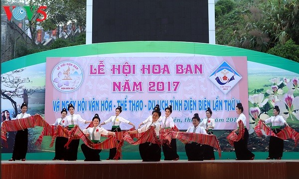 Eröffnung des Bauhinien-Festivals Dien Bien 2017