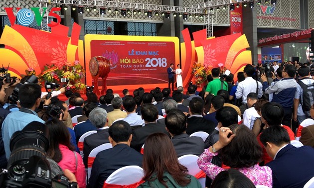 Eröffnung des Pressefestivals 2018 zur Förderung der Erneuerungen in Vietnam