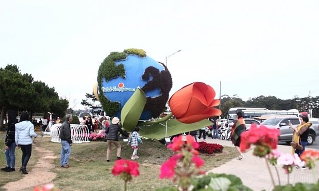 Eröffnung des Pressezentrums für Blumen-Festival Da Lat