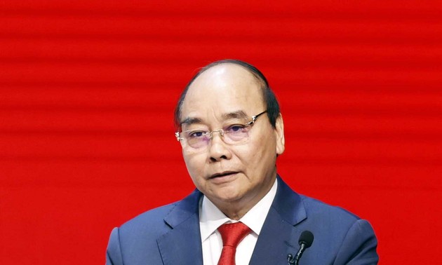 Staatspräsident Nguyen Xuan Phuc: Erhöhung der Qualität der humanitären Aktivitäten