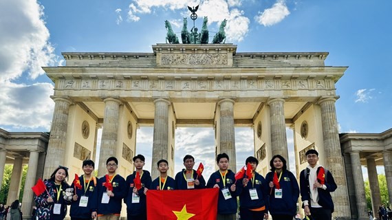 Schüler aus Hanoi gewinnen fünf Goldmedaillen bei Mathematik-Olympiade