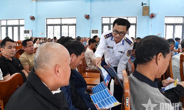 ດ່າ​ນັ້ງ, ຫ໋າຍ​ຝ່ອງ ຍູ້​ແຮງ​ການ​ໂຄ​ສະ​ນາ​ເຜີຍ​ແຜ່​ກົດ​ໝາຍ​ຕ້ານ​ການ​ຂຸດ​ຄົ້ນ IUU ໃຫ້​ຊາວ​ປະ​ມົງ