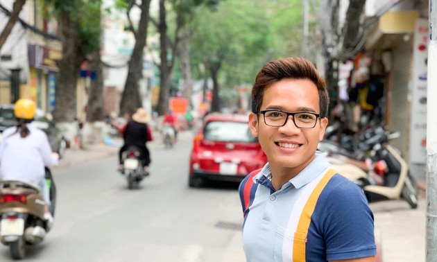 Aris - ເລົ່າເລື່ອງກ່ຽວກັບ ຫວຽດນາມ ຜ່ານທັດສະນະຂອງ ອິນໂດເນເຊຍ