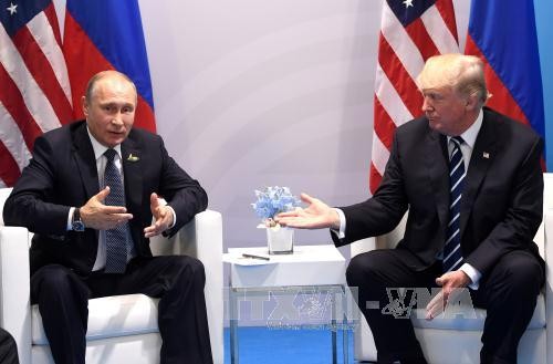 Trump y Putin acuerdan un alto al fuego parcial en Siria desde el domingo