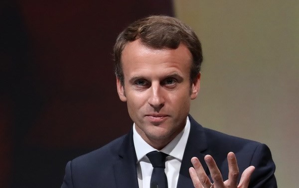 Popularidad de Macron se sitúa en nivel más bajo