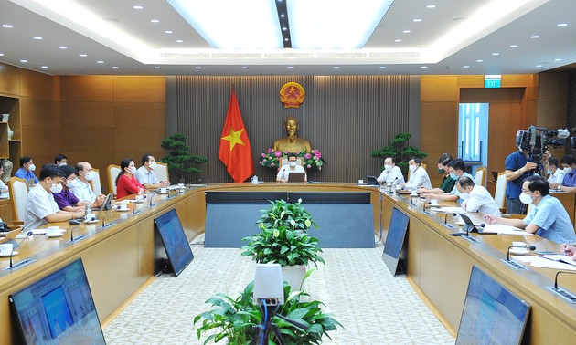 Vietnam ultima la adquisición de un total de 150 millones de dosis de vacuna contra el covid-19 en 2021