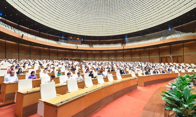 Diputados vietnamitas abogan por garantizar el bienestar de la población