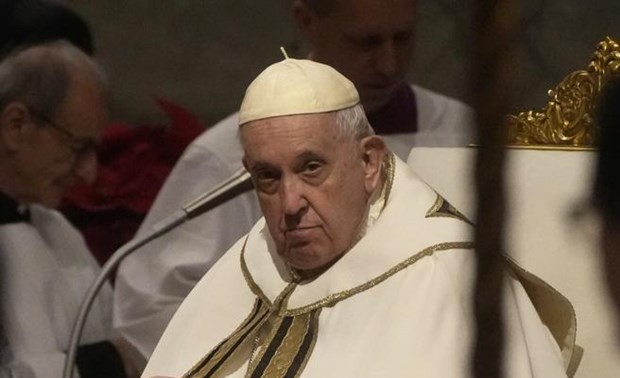 El Papa pide fin del conflicto en Ucrania en mensaje de Navidad