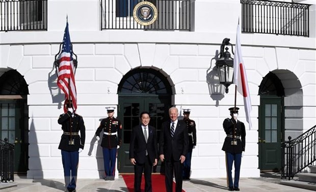 Primer ministro de Japón finaliza visita a países del G7