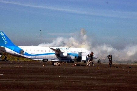 Vietnam realiza simulacros para prevenir situación de urgencia en aeropuerto