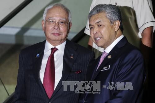 Malaysia signals readiness to talk with North Korea 