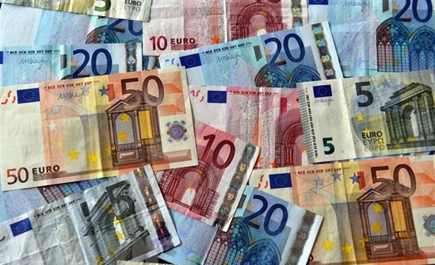 Germany, France propose 500 billion euro EU Recovery Fund 