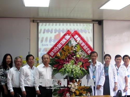 Les médecins vietnamiens fêtent leur 63ème journée traditionnelle