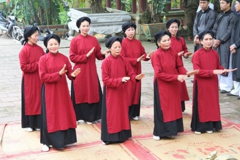 Début des activités de la fête en l’honneur des rois Hùng 2019