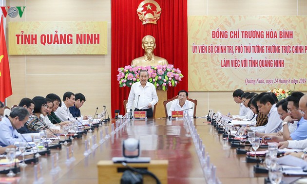 Truong Hoa Binh en déplacement à Quang Ninh