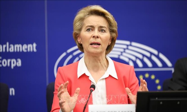 Brexit: un «no deal» nuirait plus à Londres qu’à l’Union Européenne, selon Ursula von der Leyen