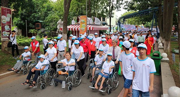 La base de données sur les handicapés et les victimes des mines vietnamiens