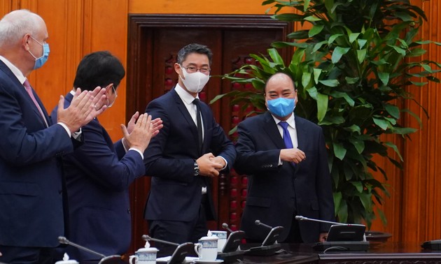 Nguyên Xuân Phuc rencontre l’ancien vice-Premier ministre allemand Philipp Rosler